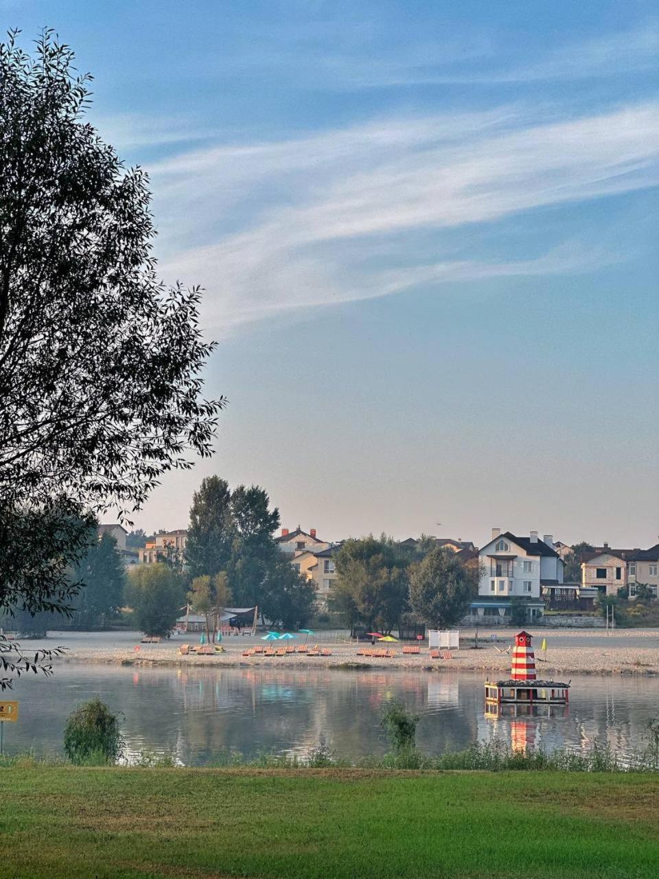 Sherwood Lake Hotel Berezovka  Екстериор снимка